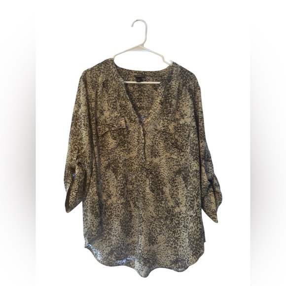 Torrid Relaxed Brown and Black Harper 3/4 Sleeve Blouse - Picture 2 of 4